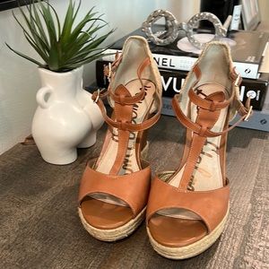 Beautiful platform heels by Sam Edelman size 8